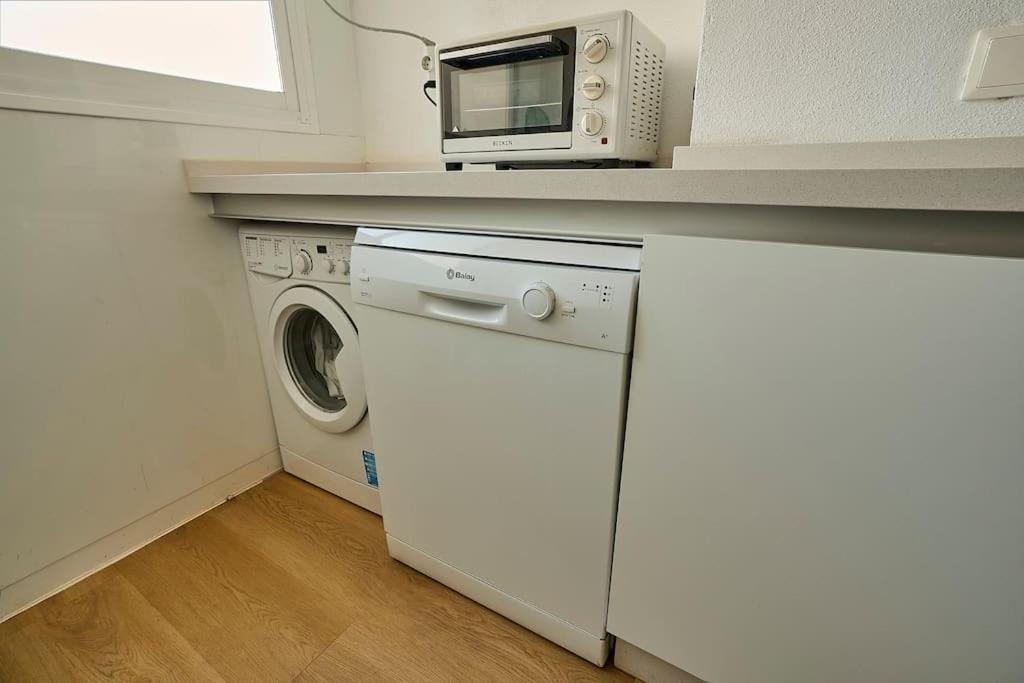 Front Sea Line Experience Apartman Fuengirola Kültér fotó